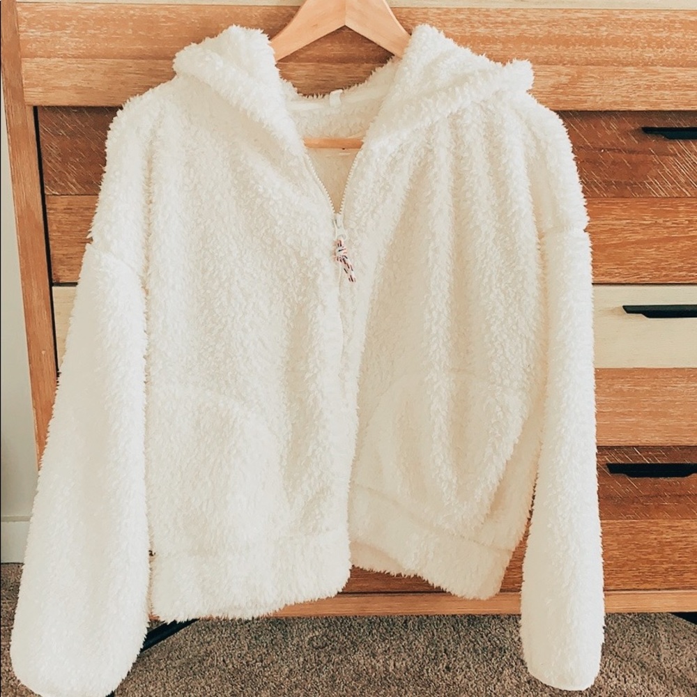 Lou & grey fuzzy hoodie zip